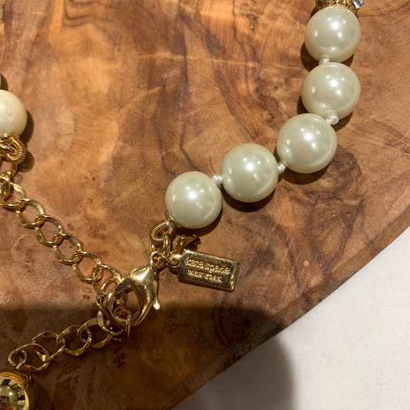 Kate Spade Pearl Statement necklace - Picture 2 of 4